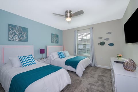 Stunning Townhouses 5 Minutes away Disney! House in Kissimmee