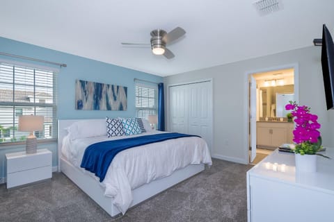 Stunning Townhouses 5 Minutes away Disney! House in Kissimmee