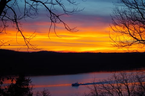 Lake-View Home at Margaritaville Resort! House in Lake of the Ozarks