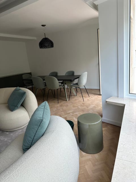 Cosy apartment with park view Apartment in Ghent