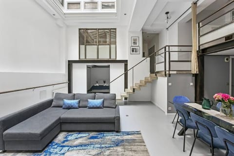 Montmartre Theater Loft Apartment in Paris