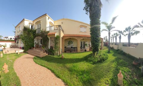 Garden, Balcony/Terrace