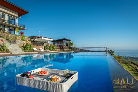 Property building, Day, Food and drinks, Food, Pool view, Sea view, Swimming pool, Swimming pool, sunbed