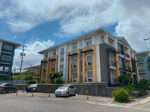 Property building, Parking