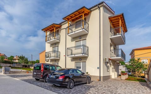 Property building, Parking