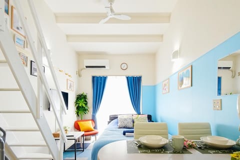 Bed, TV and multimedia, Photo of the whole room, Bedroom, air conditioner