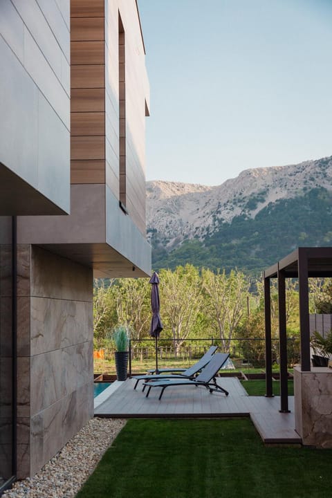 Modern villa with private pool near the sea Villa in Lika-Senj County