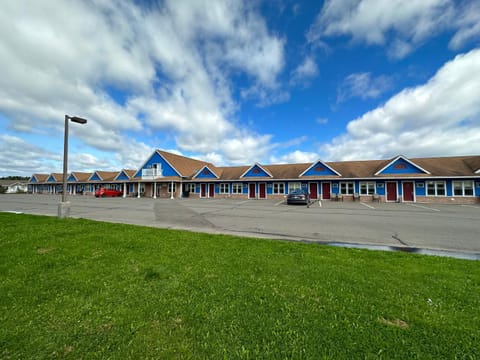 Property building, Parking