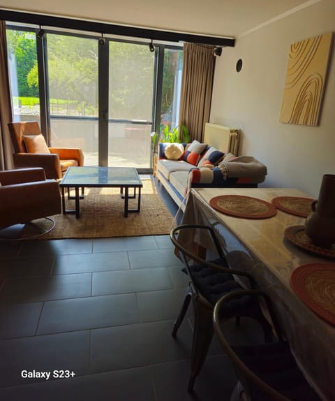 Chambres d'hôtes à 5min de Pairi Daiza et proche du SHAPE-OTAN Bed and Breakfast in Hauts-de-France