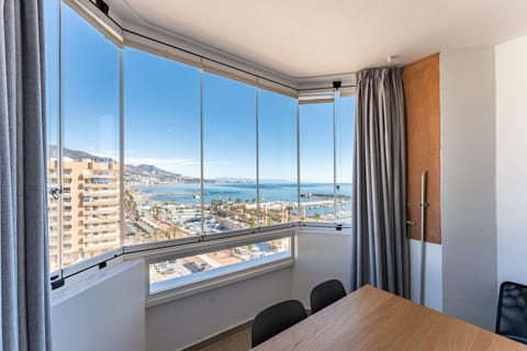 Seaview 1 bedroom modern apartment Apartment in Fuengirola