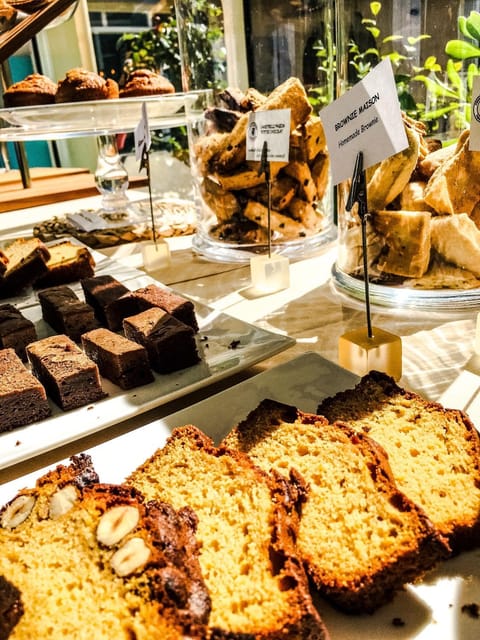 Breakfast, Continental breakfast, Buffet breakfast