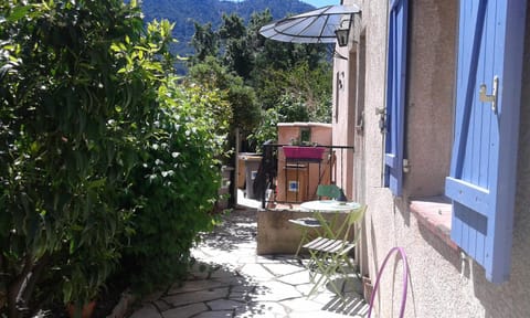 Property building, Patio, Garden, Other