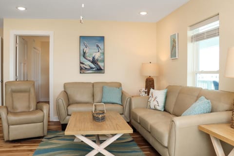 Pelican Roost E by Pristine Properties Vacation Rentals House in Mexico Beach