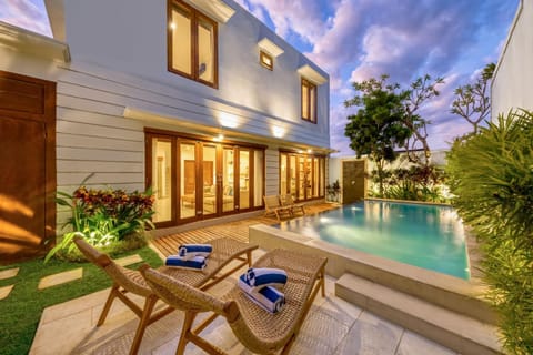 Garden, Swimming pool
