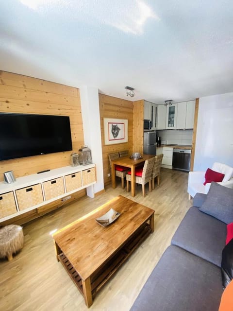 TV and multimedia, fireplace
