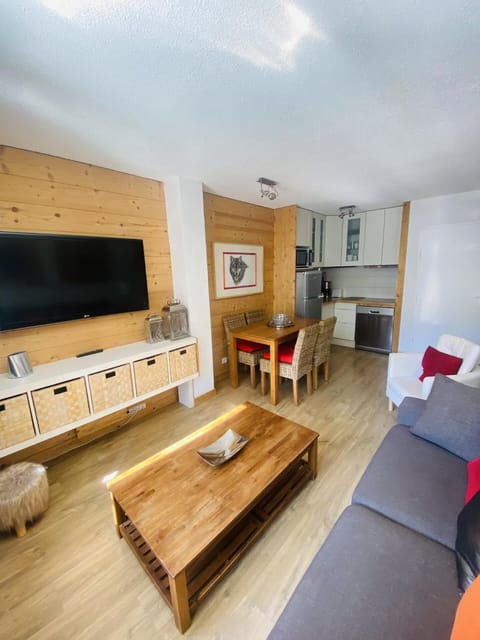 TV and multimedia, fireplace