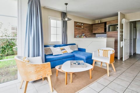 Bed, Bedroom, furniture, kitchen