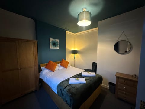 Broomfield Place House in Coventry