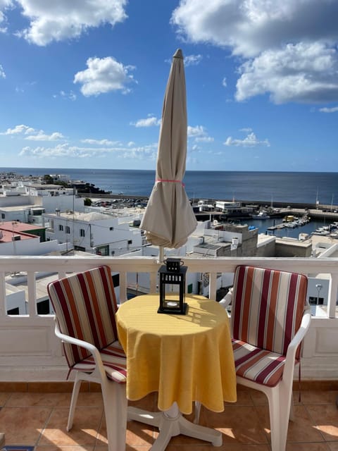 Patio, Day, Natural landscape, View (from property/room), Balcony/Terrace, Sea view