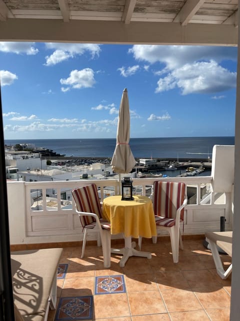 Patio, Day, Natural landscape, View (from property/room), Balcony/Terrace, City view, Sea view