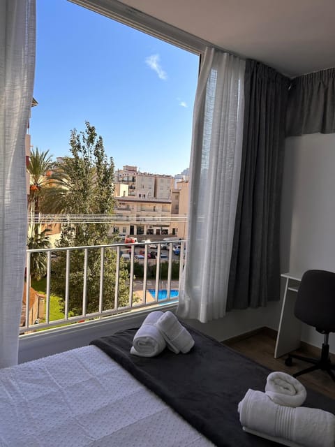 Bed, View (from property/room), Pool view, towels