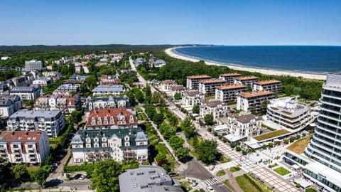 Property building, Neighbourhood, Bird's eye view