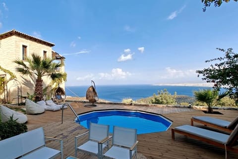 Natural landscape, Pool view, Sea view, Swimming pool, Swimming pool