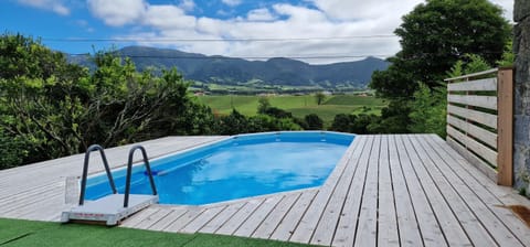 Day, Natural landscape, Mountain view, Pool view, Swimming pool, sunbed