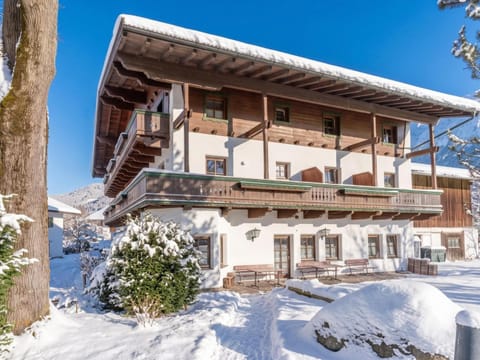 Property building, Winter