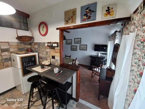 TV and multimedia, Kitchen or kitchenette, Living room, Dining area