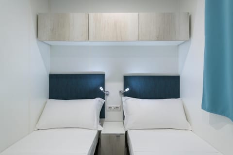 Camping Toscolano Campground/ 
RV Resort in Lake Garda