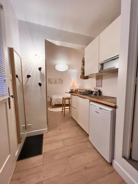 Escale Cosy à Pontoise avec terrasse Apartment in Pontoise