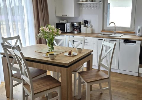Coffee/tea facilities, View (from property/room), Kitchen or kitchenette, Living room, Other, Other, Other, Decorative detail, Decorative detail, Dining area, dishwasher, furniture, furniture, furniture, oven, stove, kitchen, kitchen