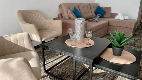 Bed, Living room, Seating area