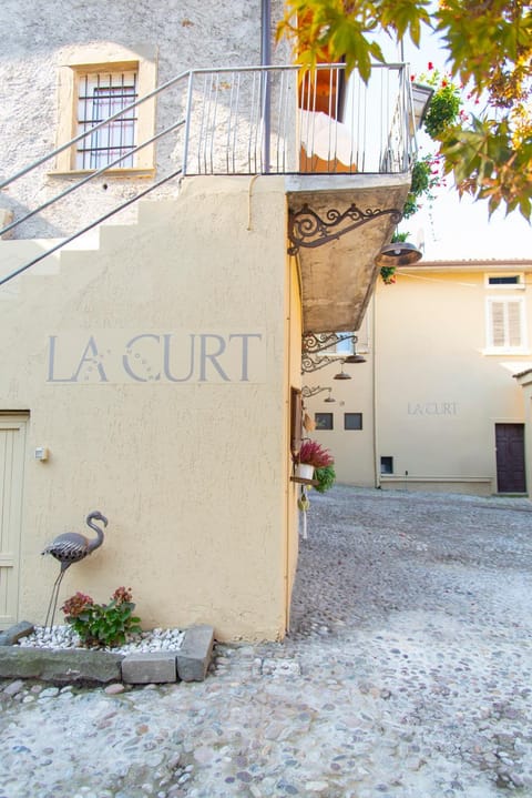 LA CURT guest house Bed and Breakfast in Province of Brescia