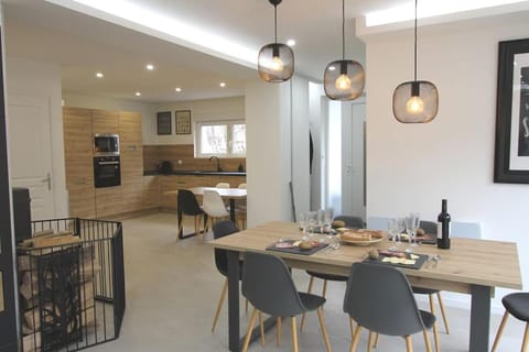 Maison cossue, moderne et calme à La Bresse 5 chbr House in La Bresse