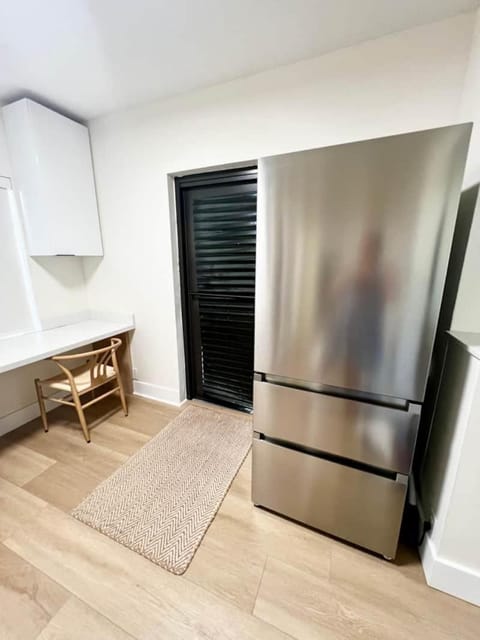 Bougainvilla Seaside Suites Apartment in Lauderdale-by-the-Sea