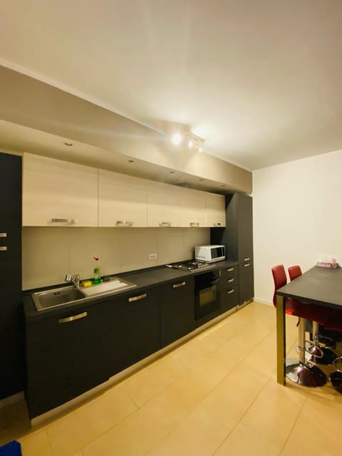 Communal kitchen, minibar, stove, washing machine