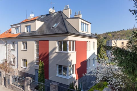 Property building, Neighbourhood, Street view