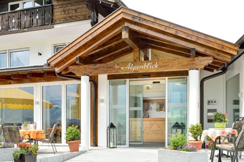 Facade/entrance, Day, Summer, On site