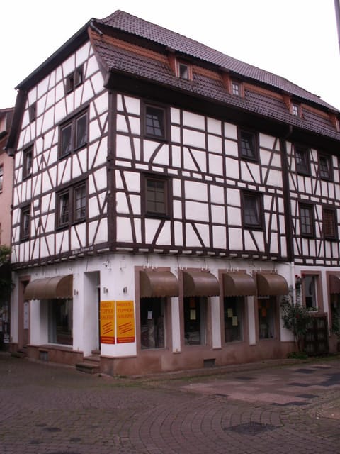 Facade/entrance, Facade/entrance