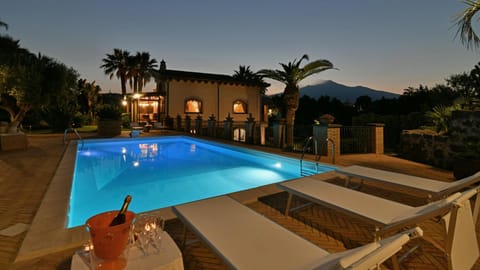 Mountain view, Swimming pool