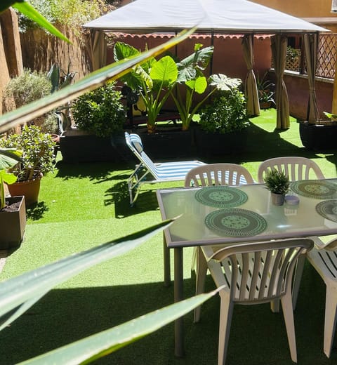 Garden, Garden