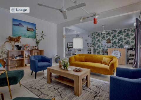 Lounge or bar