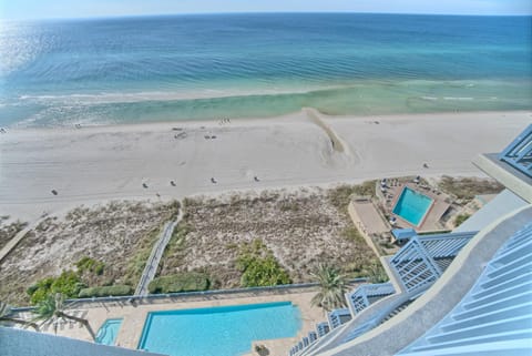 Bird's eye view, Beach, Pool view, Sea view, Swimming pool