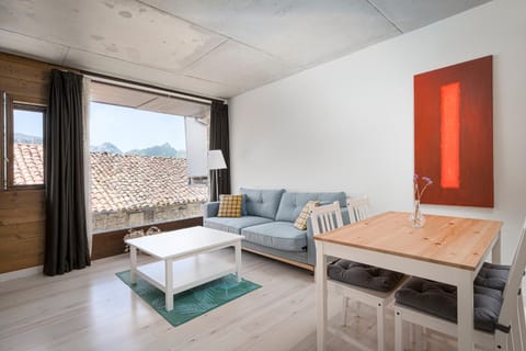 View (from property/room), Living room, Dining area