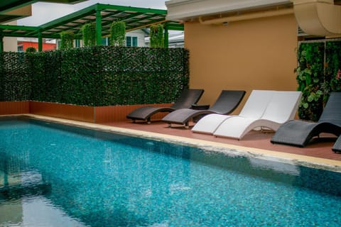 Pool view, Swimming pool