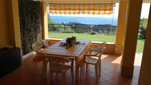 Dining area, Sea view