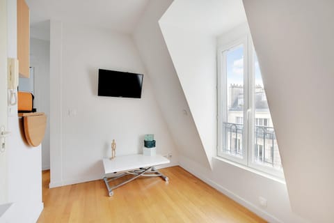 INVALIDES - TOUR EIFFEL Apartment in Paris