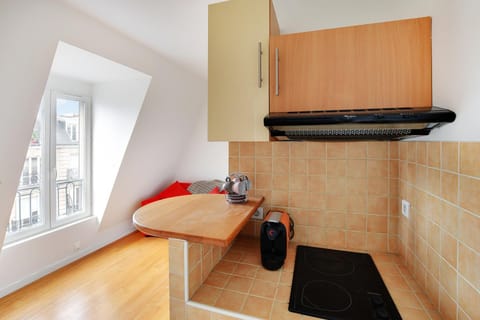 INVALIDES - TOUR EIFFEL Apartment in Paris